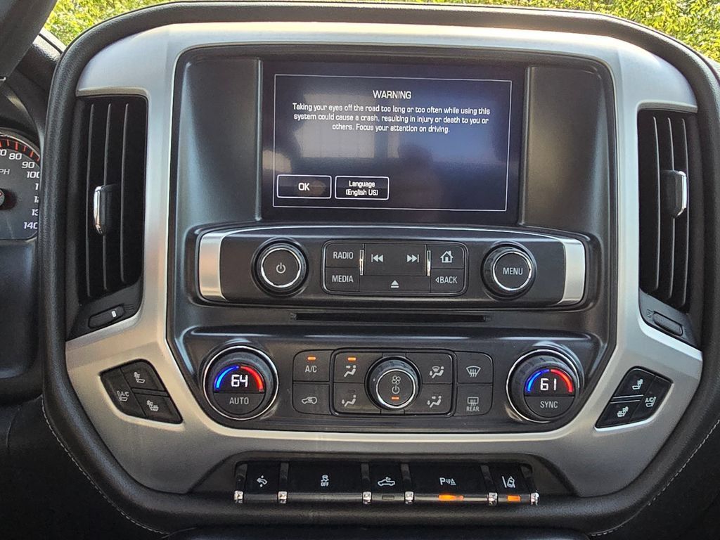 Used 2015 GMC Sierra 1500 SLT w/ SLT Crew Cab Value Package AWD/4WD image 31