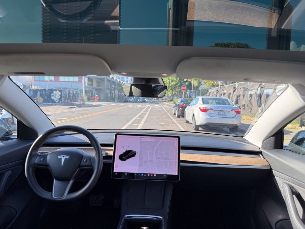 Used 2021 Tesla Model 3 Standard Range Plus RWD image 16