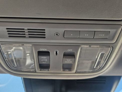 Used 2021 Honda CR-V EX-L image 37