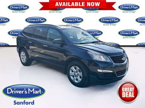 Used 2016 Chevrolet Traverse LS image 1