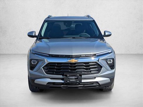 New 2026 Chevrolet TrailBlazer LT w/ LT Cold Weather Package AWD/4WD image 2