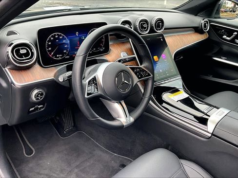 Certified 2025 Mercedes-Benz C 300 4MATIC Sedan image 17