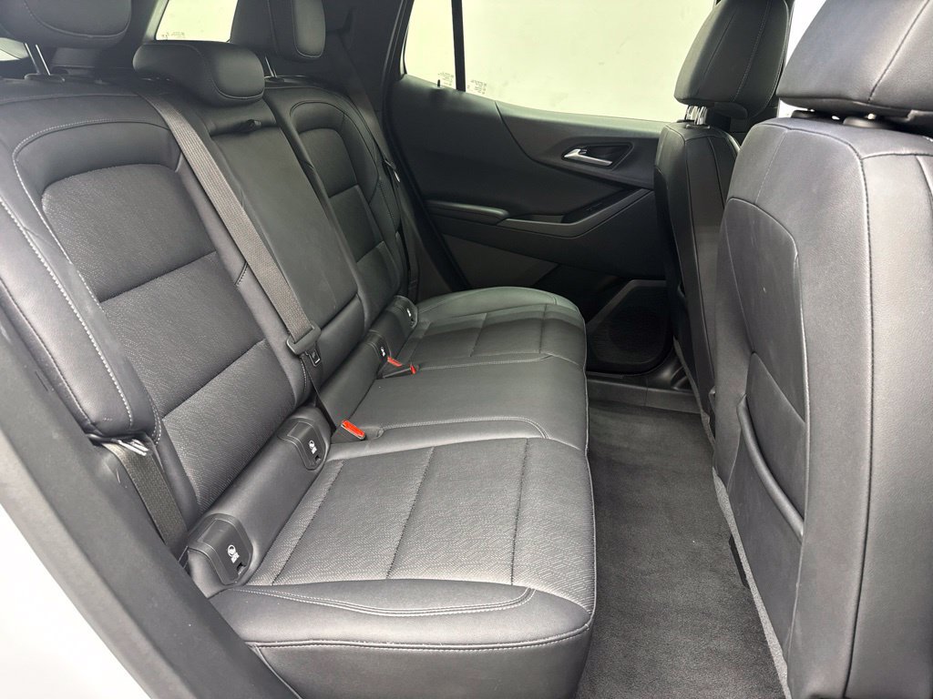 Used 2025 Chevrolet Equinox LT w/ Convenience Package II AWD/4WD image 21