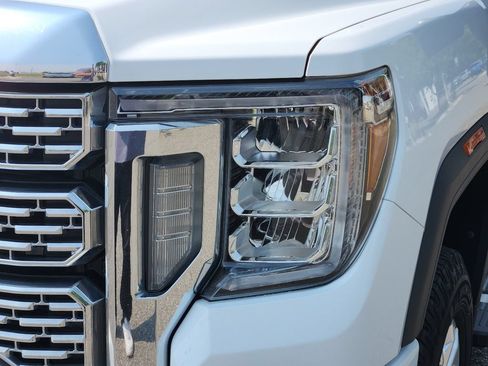 Used 2020 GMC Sierra 2500 Denali w/ Denali Ultimate Package AWD/4WD image 37