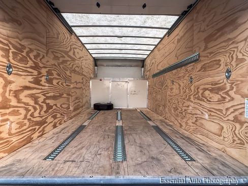 Used 2025 Ford E-350 and Econoline 350 Super Duty w/ Power Equipment Group image 17