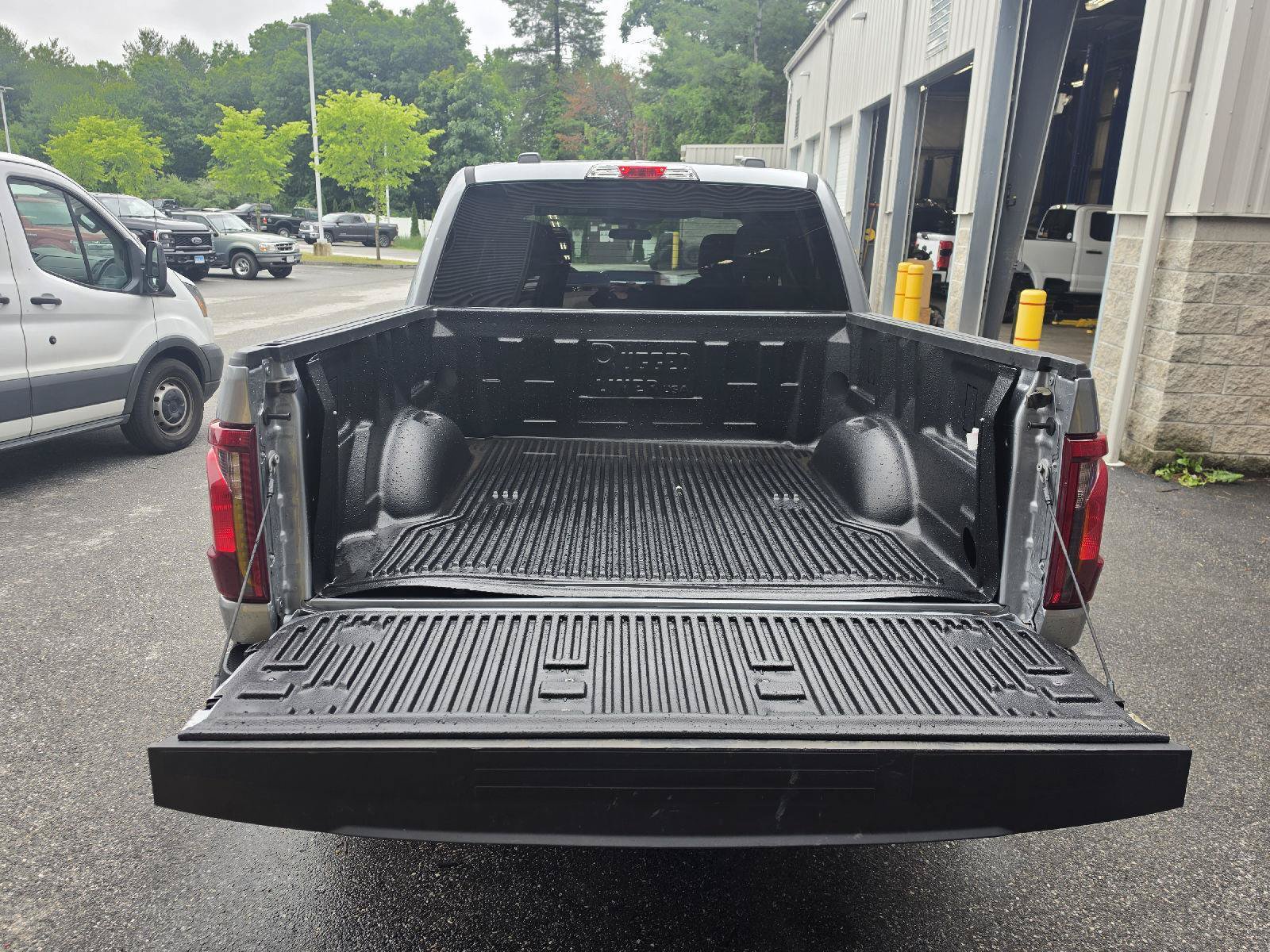 Used 2025 Ford F150 XLT w/ Equipment Group 301A Standard AWD/4WD image 5