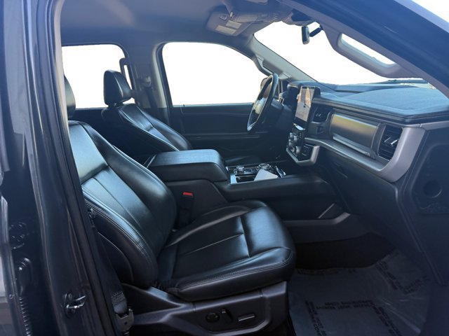 Used 2022 Ford Expedition Max XLT AWD/4WD image 12