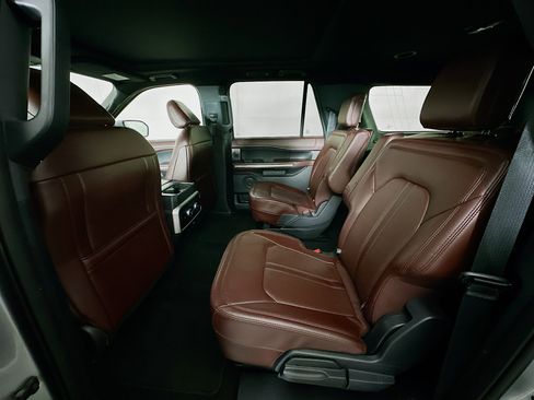 Used 2024 Ford Expedition Max Limited image 29