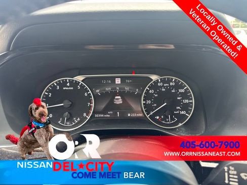 Used 2023 Nissan Pathfinder SL AWD/4WD image 28