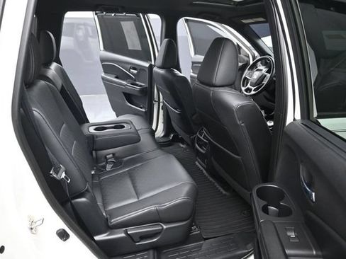 Certified 2019 Honda Passport EX-L image 31