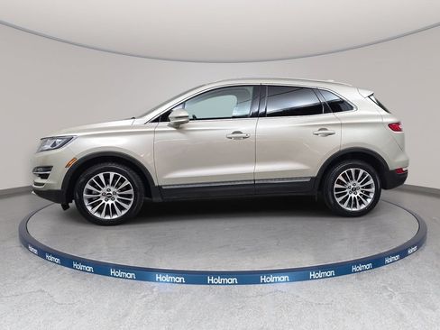 Used 2017 Lincoln MKC Reserve AWD/4WD image 9