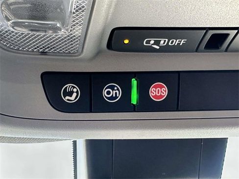 Certified 2023 Chevrolet Equinox LT image 35