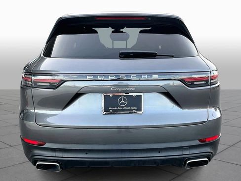 Used 2019 Porsche Cayenne image 4