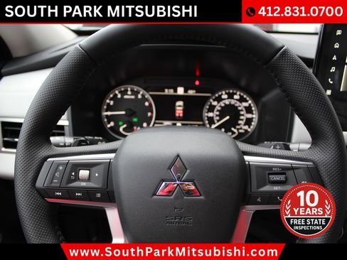 New 2026 Mitsubishi Outlander SE AWD/4WD image 17