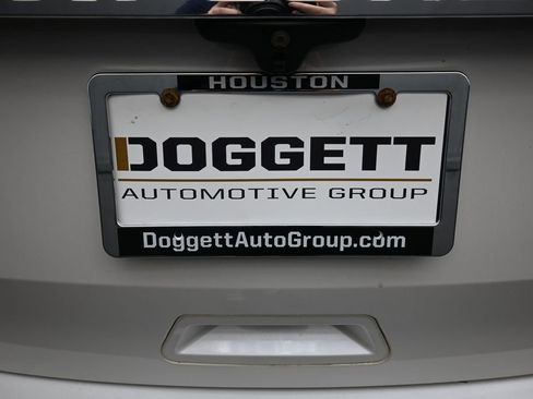 Used 2016 Ford Explorer Limited w/ Equipment Group 301A FWD image 2