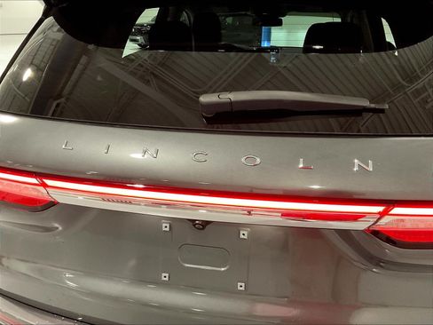 Used 2022 Lincoln Corsair AWD w/ Equipment Group 101A image 24