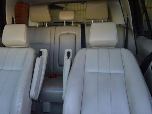 Used 2013 Land Rover LR2 HSE AWD/4WD image 16