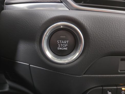 Used 2023 MAZDA CX-5 Carbon Edition image 25