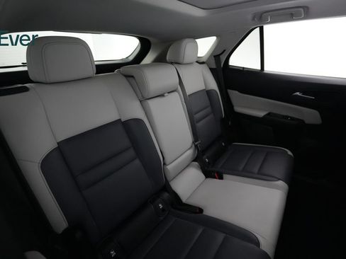 Used 2025 Honda Prologue Touring image 5