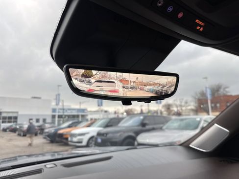 Used 2021 Cadillac Escalade Sport w/ Driver Assist Tech Package image 37