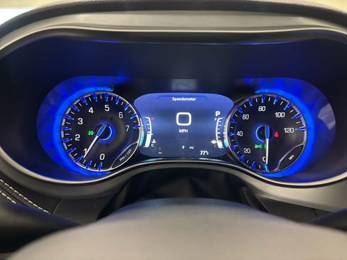 New 2026 Chrysler Pacifica Limited w/ S Appearance Package image 30