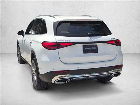 Certified 2026 Mercedes-Benz GLC 300 4MATIC image 8