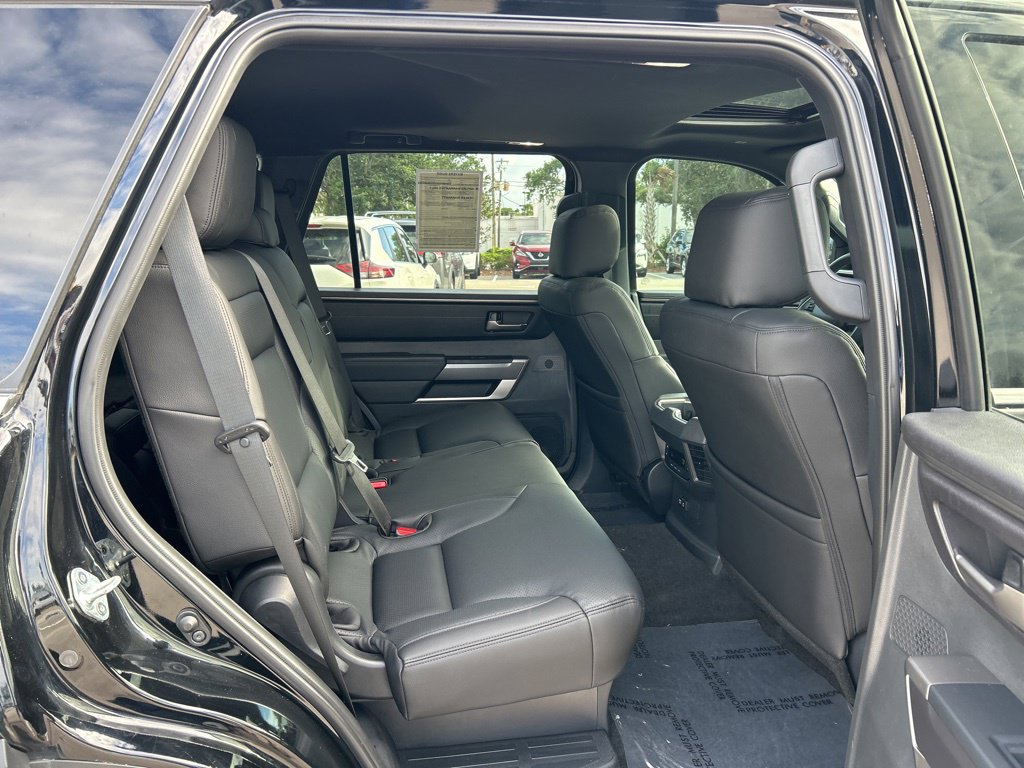 Used 2025 Toyota Sequoia SR5 AWD/4WD image 44