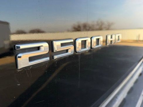 Used 2022 Chevrolet Silverado 2500 Custom w/ Gooseneck/5TH Wheel Package image 20