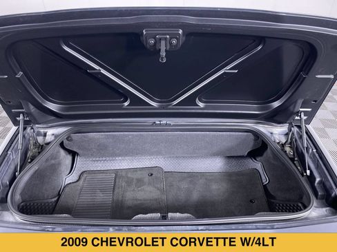 Used 2009 Chevrolet Corvette Convertible w/ Preferred Equipment Group RWD image 12