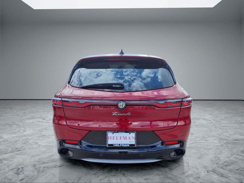Used 2024 Alfa Romeo Tonale Ti w/ Premium Interior Package AWD/4WD image 6