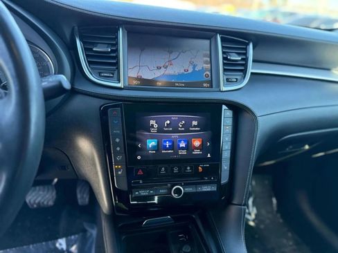 Used 2019 INFINITI QX50 Luxe w/ Navigation Package AWD/4WD image 40