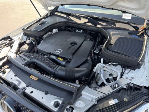 Used 2022 Mercedes-Benz GLC 300 image 39