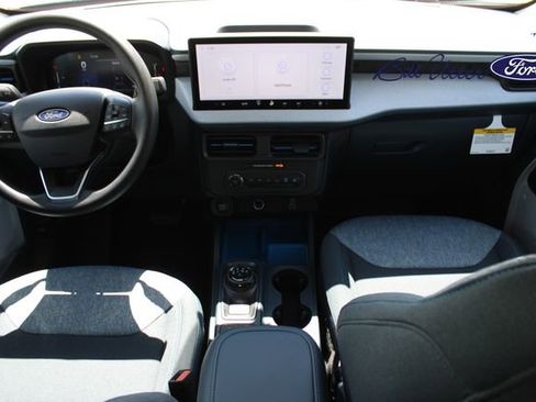 New 2026 Ford Maverick XLT FWD image 10