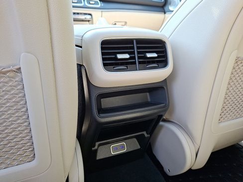 New 2026 Mercedes-Benz GLE 350 4MATIC image 9