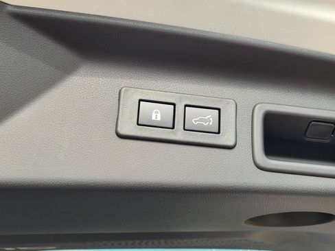 New 2026 Subaru Forester Premium AWD/4WD image 19