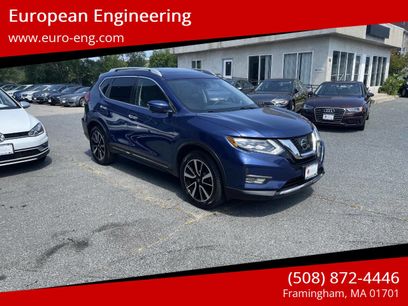 Used 2017 Nissan Rogue SL