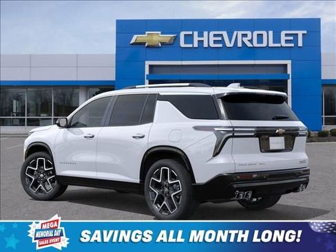New 2026 Chevrolet Traverse High Country AWD/4WD image 3
