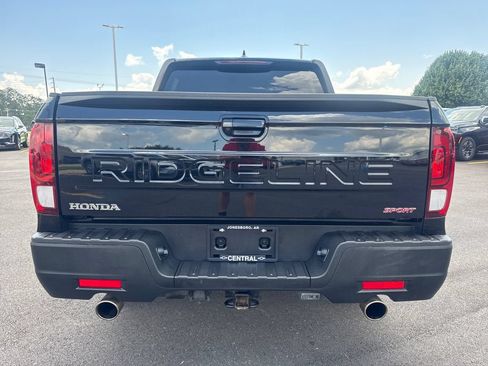 Used 2024 Honda Ridgeline Sport image 5