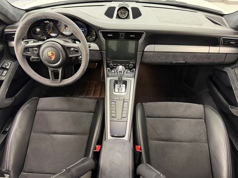 Certified 2018 Porsche 911 GT3 RWD image 15