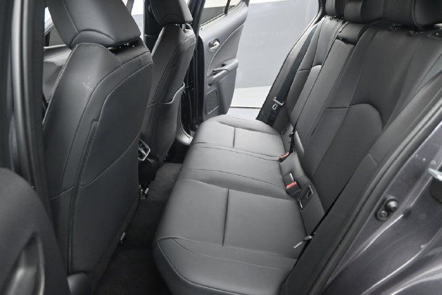 Used 2024 Lexus UX 250h F Sport FWD image 14