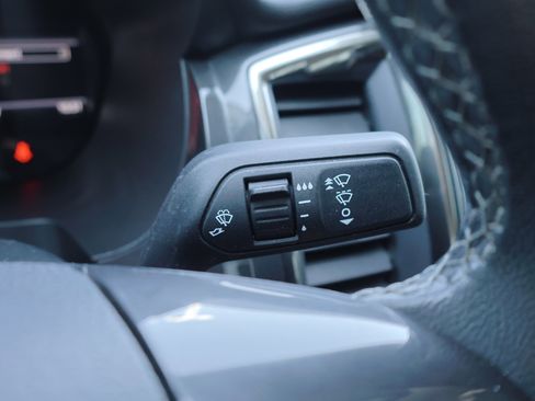 Used 2020 Ford Ranger Lariat w/ Technology Package image 18