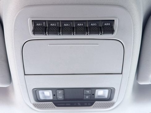Used 2024 Ford F550 4x4 Crew Cab Super Duty w/ XLT Value Package image 17