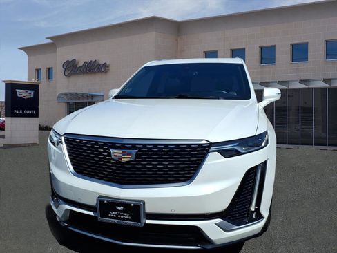 Certified 2021 Cadillac XT6 Premium Luxury image 2