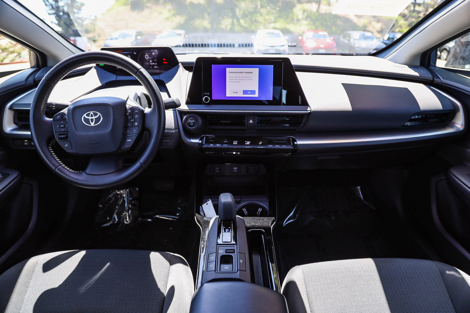 Certified 2024 Toyota Prius LE FWD image 13