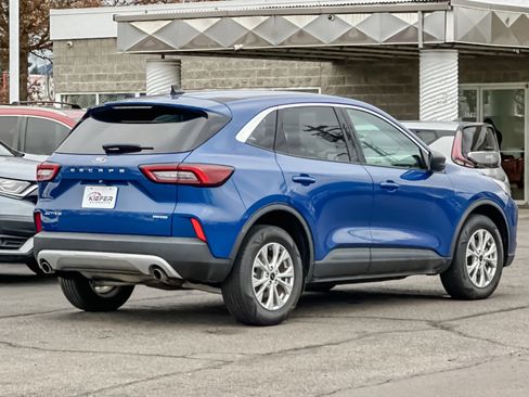 Used 2023 Ford Escape Active image 4