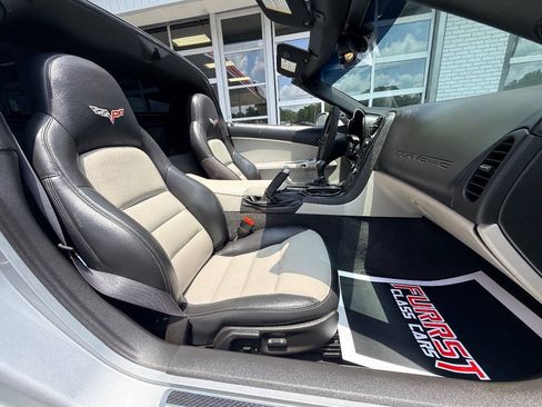 Used 2010 Chevrolet Corvette Grand Sport w/ Preferred Equipment Group RWD image 36