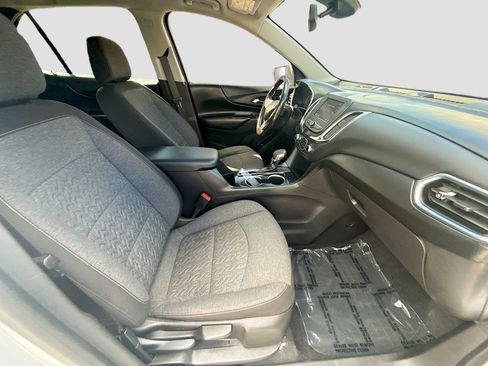 Used 2022 Chevrolet Equinox LT FWD image 31
