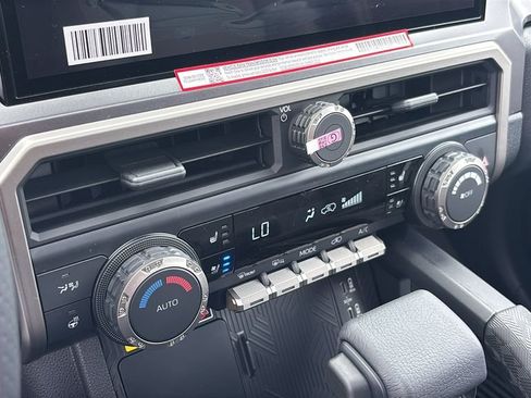 New 2026 Toyota 4Runner TRD Off-Road Premium AWD/4WD image 23