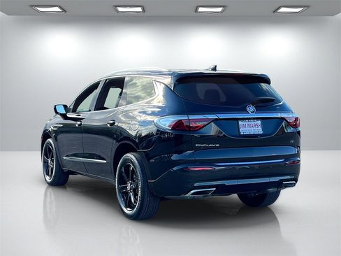 Used 2024 Buick Enclave Essence w/ Sport Touring Edition image 3