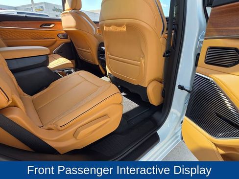 New 2025 Jeep Grand Cherokee L Summit image 16